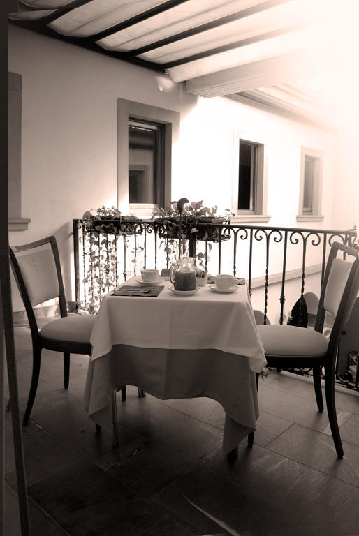 Hotel Sebino Sarnico Exterior foto